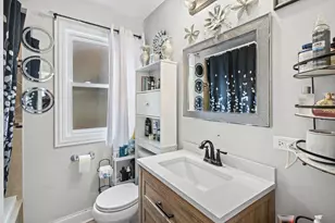 5922 S Karlov Ave, Chicago, IL 60629 - Photo 13