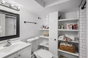 5922 S Karlov Ave, Chicago, IL 60629 - Photo 37