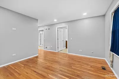 1004 Dartmouth Drive, Wheaton, IL 60189 - Photo 13