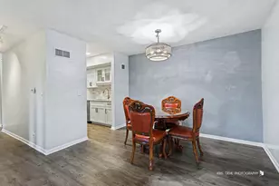 540 Shorely Dr, Barrington, IL 60010 - Photo 5