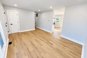 2416 222nd St, Sauk Village, IL 60411 - Photo 9