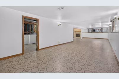 2829 W 101st Street, Evergreen Park, IL 60805 - Photo 23