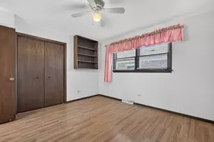 2829 W 101st St, Evergreen Park, IL 60805 - Photo 21