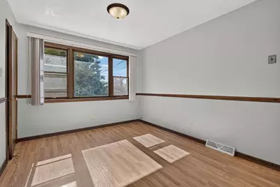 2829 W 101st Street, Evergreen Park, IL 60805 - Photo 13