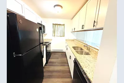 1375 N Winslowe Drive #103, Palatine, IL 60074 - Photo 3
