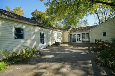2119 Sandy Hollow Road, Rockford, IL 61109 - Photo 27