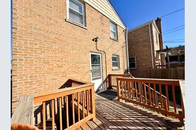 3129 W Birchwood Avenue, Chicago, IL 60645 - Photo 31