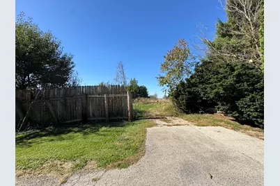 41W815 Laurel Drive, Saint Charles, IL 60175 - Photo 1