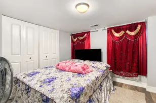 6044 N Fairfield Ave, Chicago, IL 60659 - Photo 7