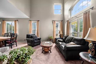 539 Capital Lane, Gurnee, IL 60031 - Photo 3