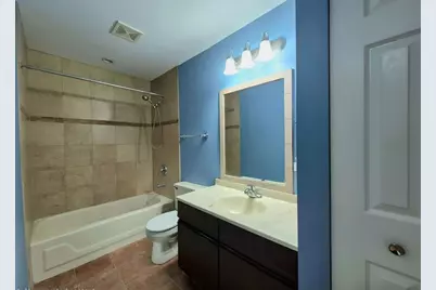 21W581 North Avenue #26, Lombard, IL 60148 - Photo 7