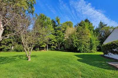 2460 Benton Street, Rolling Meadows, IL 60008 - Photo 33