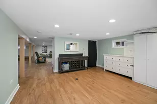 6420 W 82nd St, Burbank, IL 60459 - Photo 25