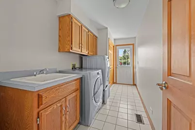 558 Bailey Drive, Batavia, IL 60510 - Photo 25
