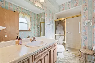 433 Kinkaid Ct, Des Plaines, IL 60016 - Photo 23