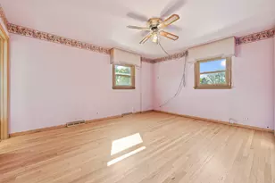 433 Kinkaid Ct, Des Plaines, IL 60016 - Photo 21