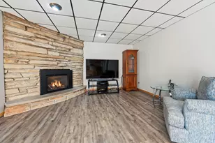 433 Kinkaid Ct, Des Plaines, IL 60016 - Photo 19