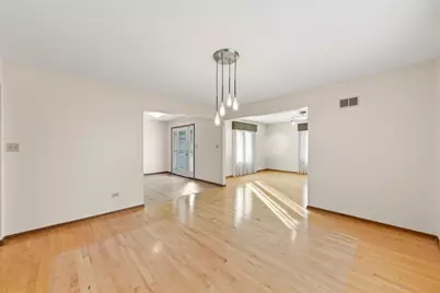 3013 Lawrence Crest, Flossmoor, IL 60422 - Photo 5