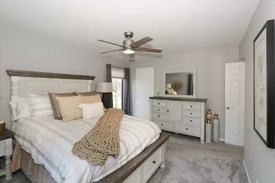 746A Oak Hill Road #A, Lake Barrington, IL 60010 - Photo 15