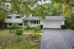 26890 N Longwood Rd, Lake Forest, IL 60045 - Photo 1