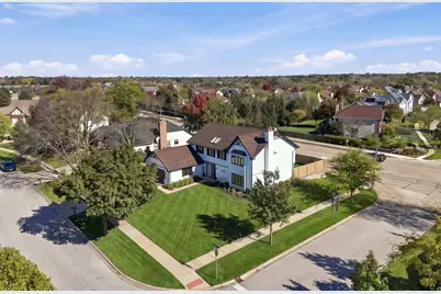 2406 Highland Drive, Palatine, IL 60067 - Photo 3