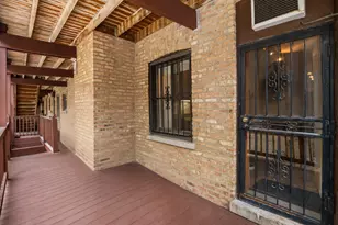 810 W Lakeside Pl, Chicago, IL 60640 - Photo 23