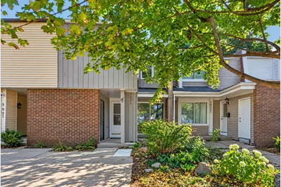 3023 Wakefield Drive #F, Carpentersville, IL 60110 - Photo 1