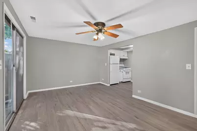 3023 Wakefield Drive #F, Carpentersville, IL 60110 - Photo 11