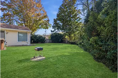 5323 Enfield Avenue, Skokie, IL 60077 - Photo 15