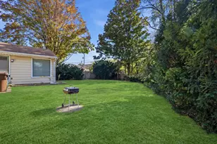 5323 Enfield Ave, Skokie, IL 60077 - Photo 15