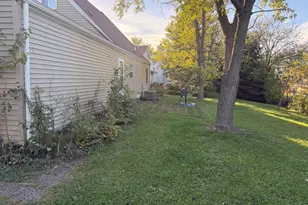 4614 Farmington Ave, Richton Park, IL 60471 - Photo 25