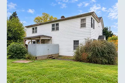 101 S 4th Street, Malta, IL 60150 - Photo 1