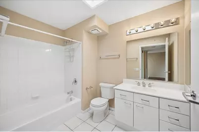 1580 Sherman Avenue #PH08, Evanston, IL 60201 - Photo 15