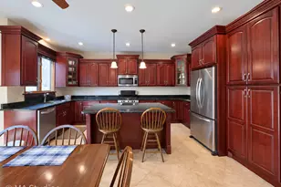 9030 Elm Ave, Burr Ridge, IL 60527 - Photo 13