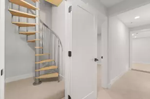 5071 W Pensacola Ave, Chicago, IL 60641 - Photo 23
