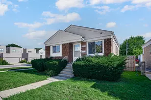 6557 N Troy St, Chicago, IL 60645 - Photo 3