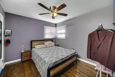 6557 N Troy Street, Chicago, IL 60645 - Photo 9