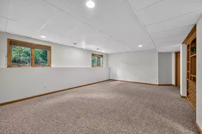 401 Slippery Rock Drive, Dixon, IL 61021 - Photo 23
