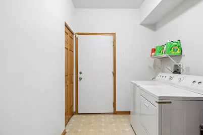 39581 N Cambridge Boulevard, Beach Park, IL 60083 - Photo 21