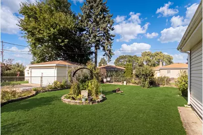 8316 W Oak Avenue, Niles, IL 60714 - Photo 3