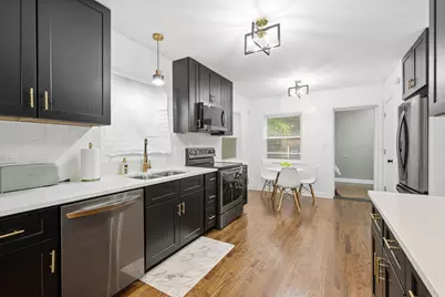 7450 S Bennett Avenue, Chicago, IL 60649 - Photo 7
