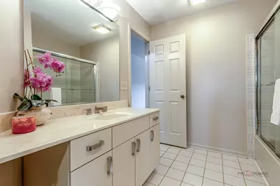 23 Willow Parkway, Buffalo Grove, IL 60089 - Photo 27