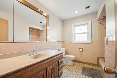 921 Clyde Avenue, Downers Grove, IL 60516 - Photo 7