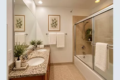 1514 W Thomas Street #4B, Chicago, IL 60642 - Photo 9