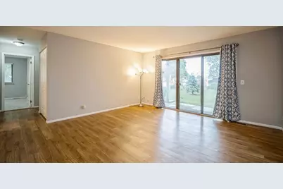 1112 Scanlon Drive #A1, Wheeling, IL 60090 - Photo 9