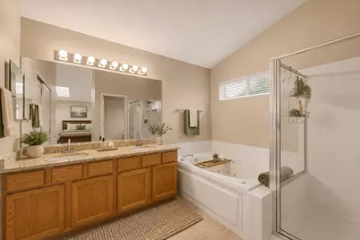 5450 Alexandria Drive, Lake in the Hills, IL 60156 - Photo 15