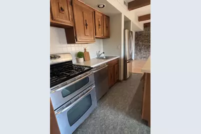 1206 Kenneth Circle #1206, Elgin, IL 60120 - Photo 11