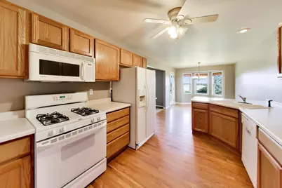 1806 Amelia Court #1806, Sycamore, IL 60178 - Photo 5