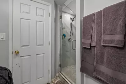 10100 S Bensley Avenue, Chicago, IL 60617 - Photo 13