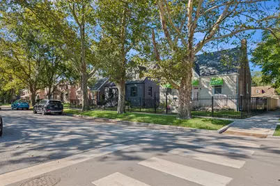 10100 S Bensley Avenue, Chicago, IL 60617 - Photo 1